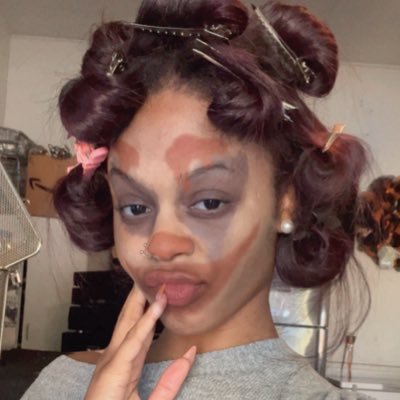 LuvvRhyan's profile picture. 🧍🏾‍♀️                                                                            Free Palestine Free Congo Free Sudan Free Yemen