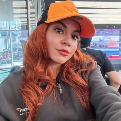 tekatesita's profile picture. Comunicadora social & periodista • 🧡🏁 I’m just   Papaya girl • F1