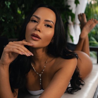 tata_akita's profile picture. Segredos quentes, desejos sem censura. Quem entra no meu mundo não quer mais sair. Conteúdo exclusivo que você não vai encontrar em nenhum outro lugar.