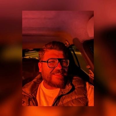 arifsirinim's profile picture. 