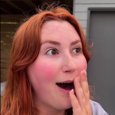 b45079's profile picture. hey wanna meet new people and have fun too say hi if wanna makes friends ✋