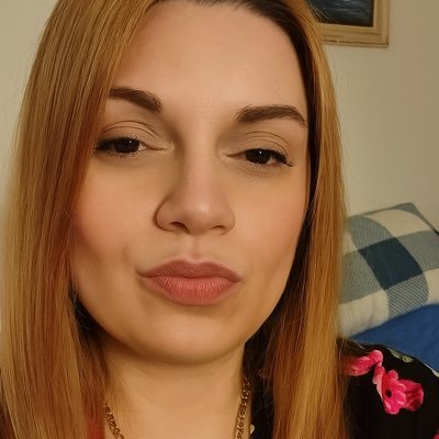 Amandalillian18's profile picture. 