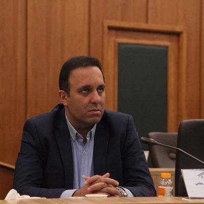 MaGhaem's profile picture. مشاوری که مدیر است