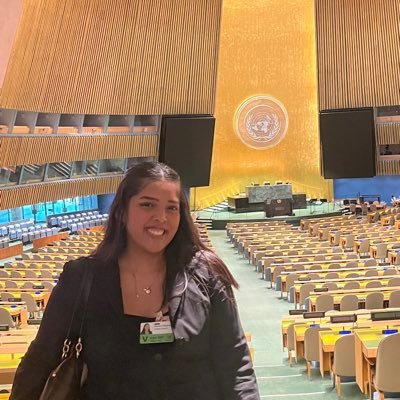 mccopacamus's profile picture. Derecho @PUCP📚🌍 I Escribo en Sección Mundo para @ElGobierno_Peru I Presidenta del Consejo Directivo de @IusInterGentes