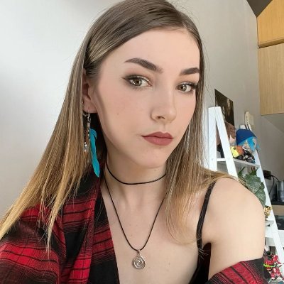 Tr0ubledS0ul69's profile picture. ⠀⠀⠀⠀⠀     
⠀⠀⠀⠀⠀     crazy girl , home wrecker by nature .
⠀⠀⠀⠀⠀