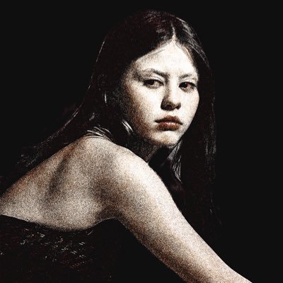 BL00DSWORN's profile picture. ⠀ ⠀⠀