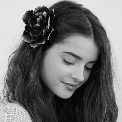 hqjp5Sf6XVL3HqY's profile picture. لا يهب الله الثمين إلا لمن يستحقه
  فما كل يد مؤتمنة على النعمة....