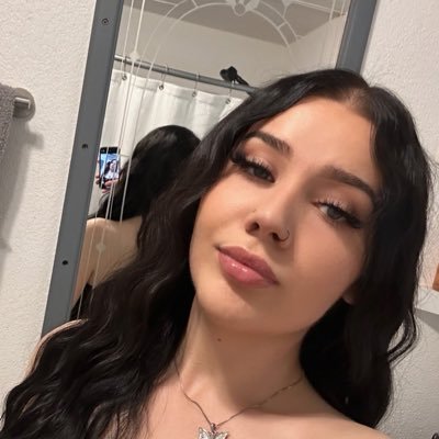 kimamadeaus02's profile picture. You can rely on me for meaningful conversations, a fun night out, or a few hours of escape from reality 🩵🔞.