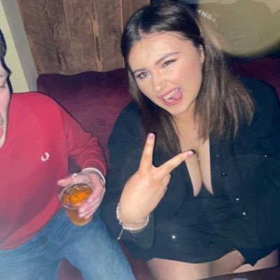 chloedenning14's profile picture. 