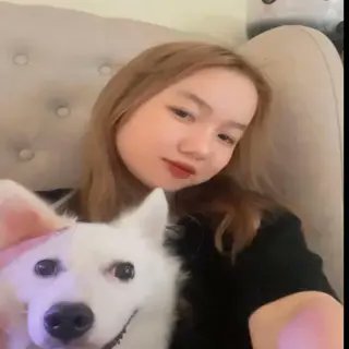 y8km53cj98375's profile picture. 