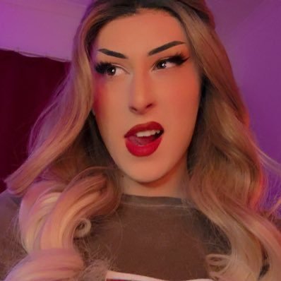 beaniethedoll's profile picture. 100% trans🏳️‍⚧️goddess💋| Not here to explain, here to own it | You can stare, but can you handle it? 😈dm now click the link let’s explore😵‍💫⬇️