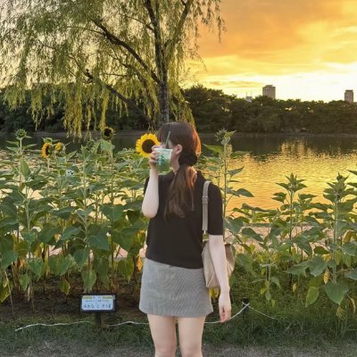 NyeBreanne36917's profile picture. 伊勢崎住み 群馬住みの人仲良くして～🎀
(22) 今は金髪♀