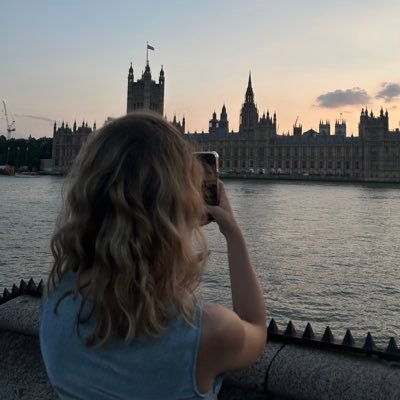 sannieannyeong's profile picture. Stray Kids dominate everything