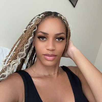 its_me_jessy's profile picture. your favorite yapper