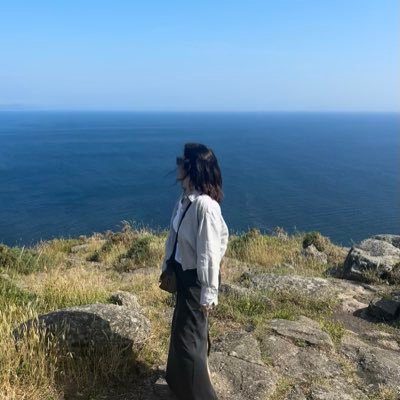 saradejusto's profile picture. Less is more, more or less