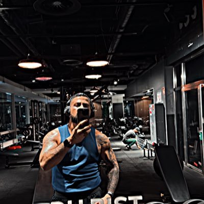 kesinbatudur's profile picture. Barkeeper 🍸 söz gümüş ise, küfür altındır. TÜRK 🇹🇷 @Fenerbahce