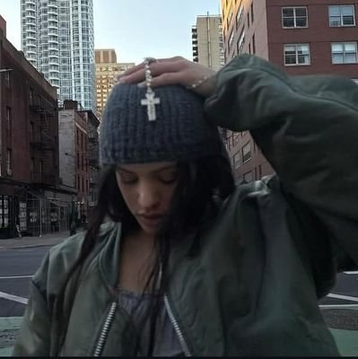 klktiramisuau's profile picture. nascuda a la generació correcta, m'encanten les dones i el roncola