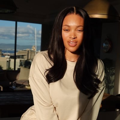 Victoria_Peter_'s profile picture. 