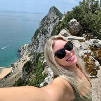 Amy_Diranco's profile picture. Fashion Designer | Focused on Women's Clothing Design | Hollywood Hills, LA Fashion Designer | Technology, Art, and Everyday Life