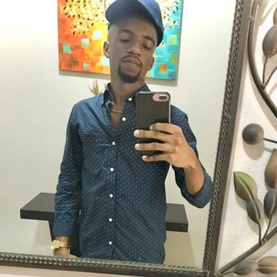 Erlllo1's profile picture. Embrace the glorious mess that you are