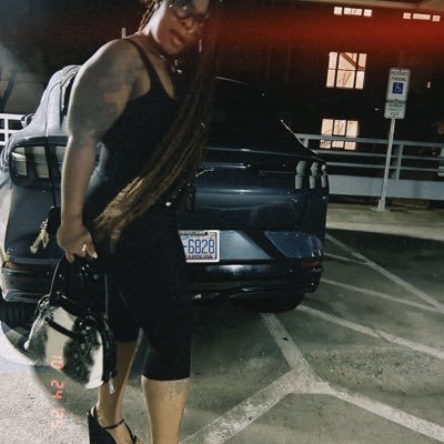 gabbygablowe's profile picture. NCAT / I’m her. she’s me.