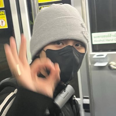 luowoooo's profile picture. 