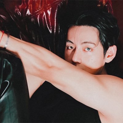 lnefablue's profile picture. Pinto flores para que no mueran.