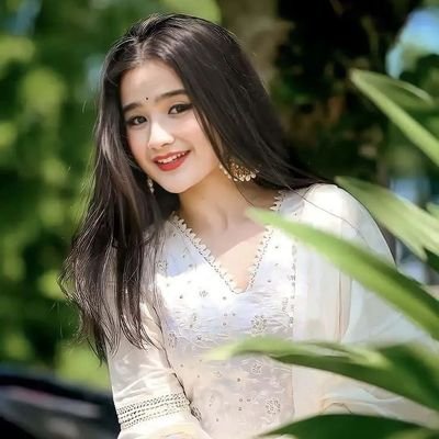 Sonipandey25905's profile picture. 