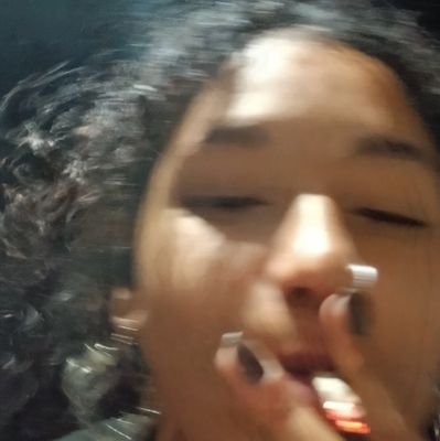 sknlkprls's profile picture. 