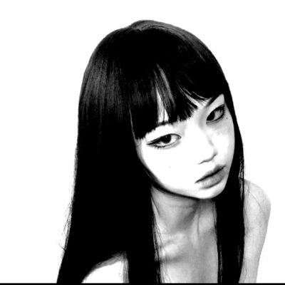 fantwsmagotico's profile picture. floor collapsing floating