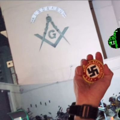 Edytemplario33's profile picture. 