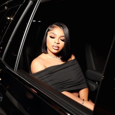 rayonnaamari's profile picture. 