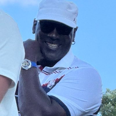 cdotflashh's profile picture. 