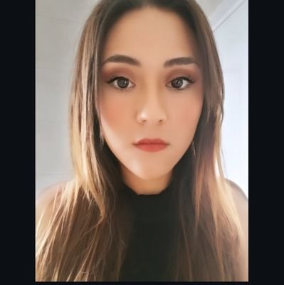 Lizzie_AR's profile picture. GDL. Teacher. Reader. Runner 📖🏃🏻‍♀️. 
Shelter of my thoughts and personal journal. Amante del cine, pop culture y Rachel Green
📽🎬🎞