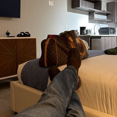 Papijaybb's profile picture. | 24 | #ChubbyLover |