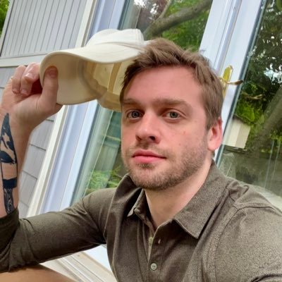 TorukVonTrier's profile picture. Movie fiend, screenwriter, occasional podcast guest, former wannabe social media influencer, Na'vi Nation vice president, Arby's customer.