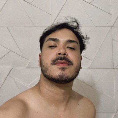 willlngton's profile picture. you are what you love (daylight)