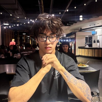 Johnqisus's profile picture. Founder/CEO building... @RevalveAi
Co-Founder/CGO @ Lotus