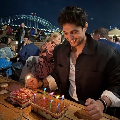 Kanika20000's profile picture. 