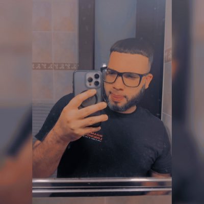 Dannisito_'s profile picture. 