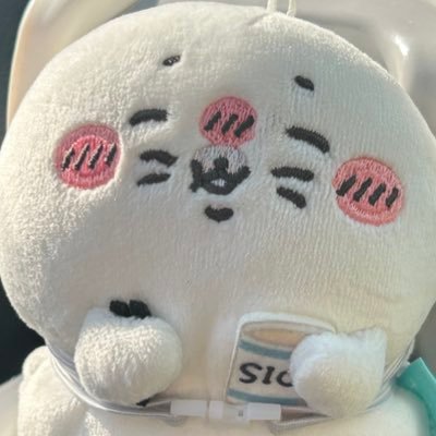 cu_cussi's profile picture. 네. 저예요. 드디어 루가 왔죠