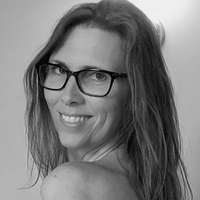 DianeLovers7070's profile picture. Private Account

Genuine & down to earth lady who enjoys enticing gentlemen to smile. I'll not fail to respond back to you on my Diane Marie Southern Lovers 🌹