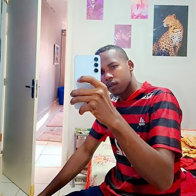 AndreN42329's profile picture. 