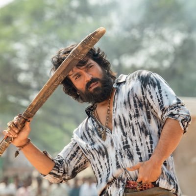 Cherry_1432's profile picture. Bleeding Blue for #ICT & @mipaltan | Fan of @AlwaysRamcharan @KChiruTweets @sachin_rt @JohnCena | Addicted to #Cricket #Movies #Music