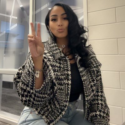 Everbdyluvswhit's profile picture. Whitney Fagan | Grant Strategist™ 💼 VP • CEO @wordsbywhitney 💰 $68M+ in Grants Secured 🌎 Leading the Movement for Grant Equality 👇 Learn to Fund Your Vision