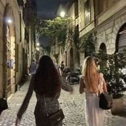 Oglooura637's profile picture. 