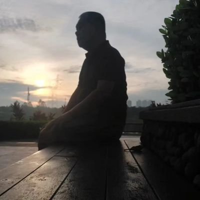 jimmysin427301's profile picture. 