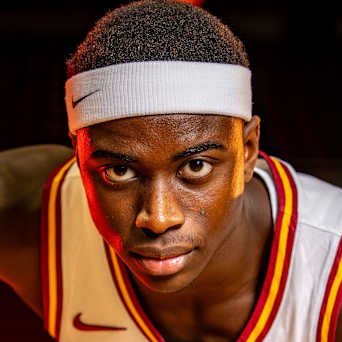 BannanaBread15's profile picture. Killyan will clamp anyone in the country.