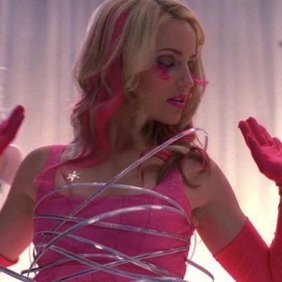 ykesdykes's profile picture. Taurus ☀︎ Aries ☾ Leo ⤴︎ semi-sweet hyper-femme cutie