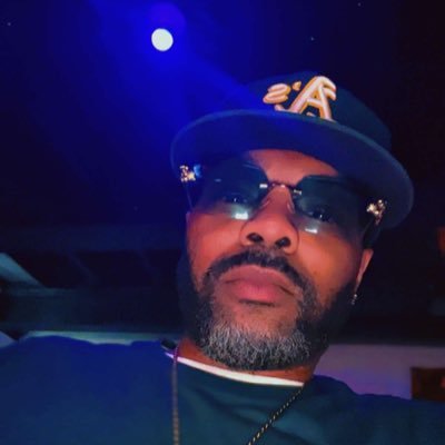 WildYella1017's profile picture. 